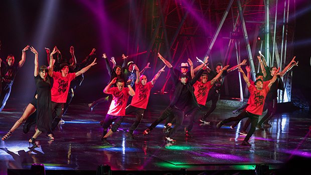 Michael Jackson ONE artists celebrate the King of Pop's birthday with one-time, never-before-seen performance, Aug. 29, 2017 (Photo Credit: Michael Jackson ONE by Cirque du Soleil)
