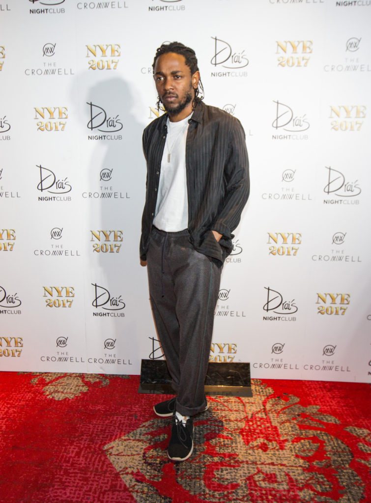 kendrick-lamar-makes-his-drais-live-debut-at-drais-nightclub-at-the-cromwell-in-las-vegas-on-new-years-eve-12-31-16_joey-ungerer_2
