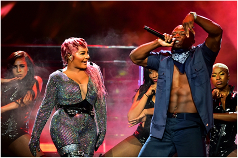 2019 "I Am Hip Hop" Award recipient Lil’ Kim performs with O.T. Genasis on BET "HIP HOP AWARDS" 2019 (Photo: Business Wire)