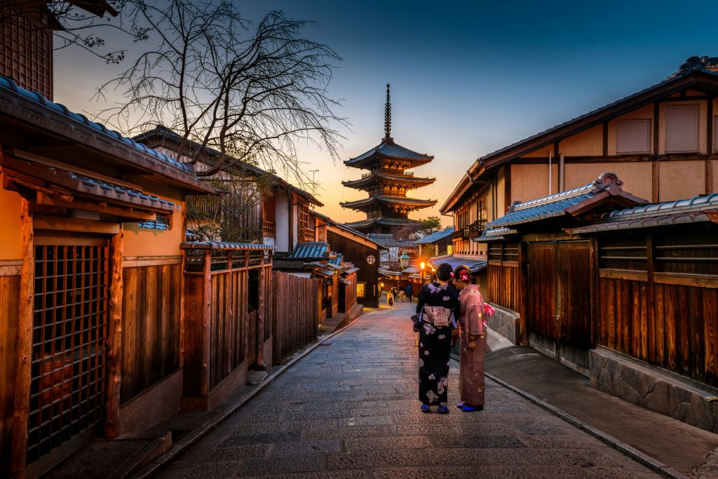 Kyoto Japan - Photo by Sorasak on Unsplash