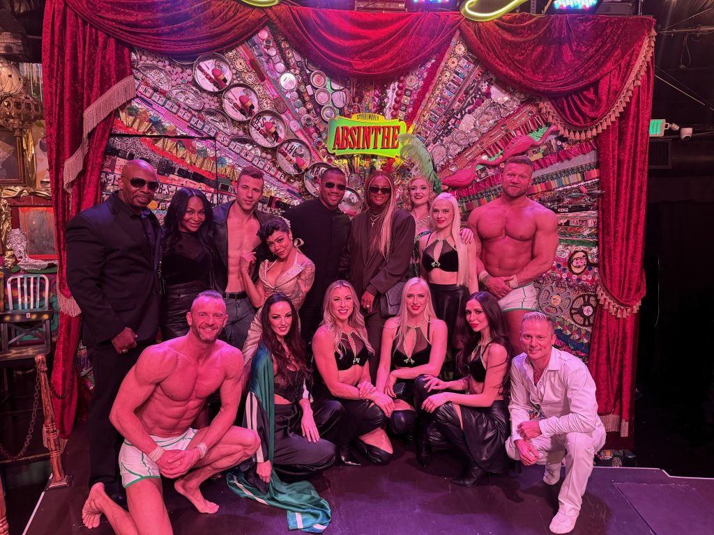 Ciara and Russell Wilson at ABSINTHE (Las Vegas - Courtesy: Spiegelworld)